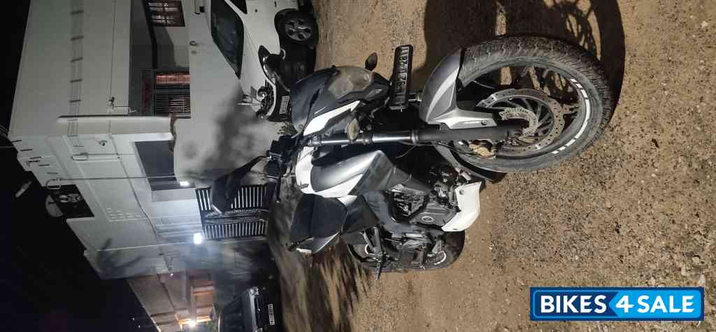 Bajaj Pulsar NS200 Bajaj Pulsar NS200
