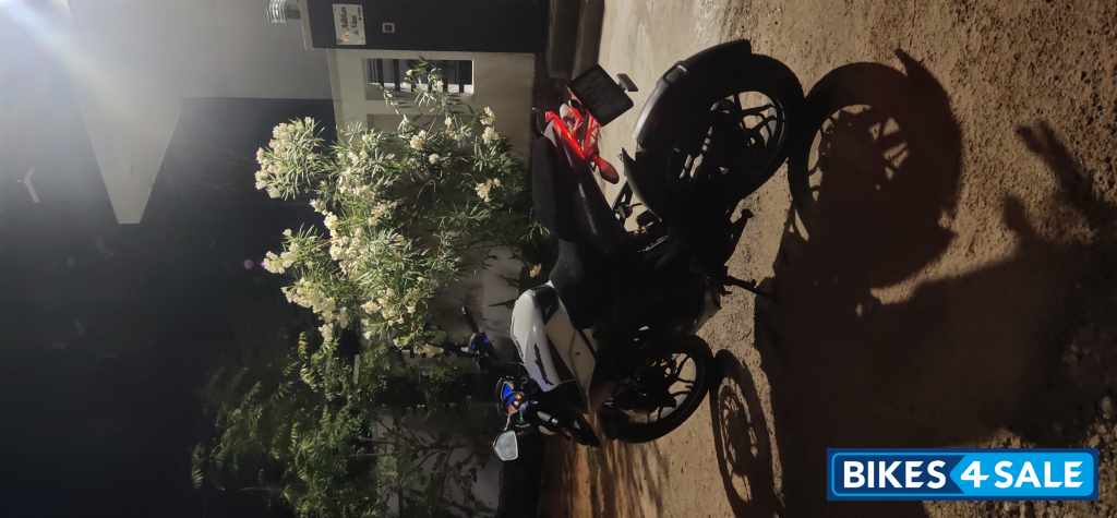 Bajaj Pulsar NS200 Bajaj Pulsar NS200