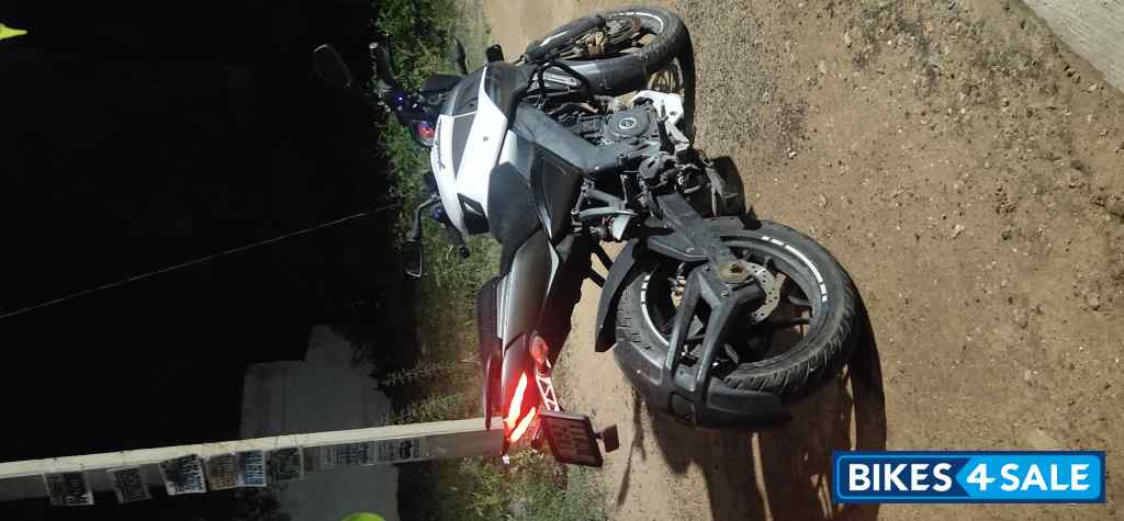 Bajaj Pulsar NS200 Bajaj Pulsar NS200