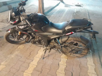 Black Bajaj Pulsar N160