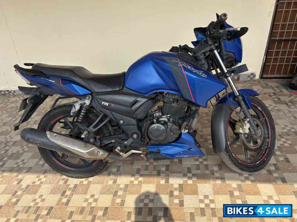 Blue TVS Apache RTR 160