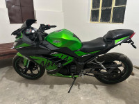 Kawasaki Ninja 300R