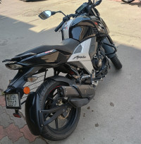 Black TVS Apache RTR 160 4V BS6