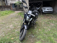 Bajaj Dominar 400 Disc