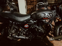 Dapper Grey Royal Enfield Hunter 350 Metro