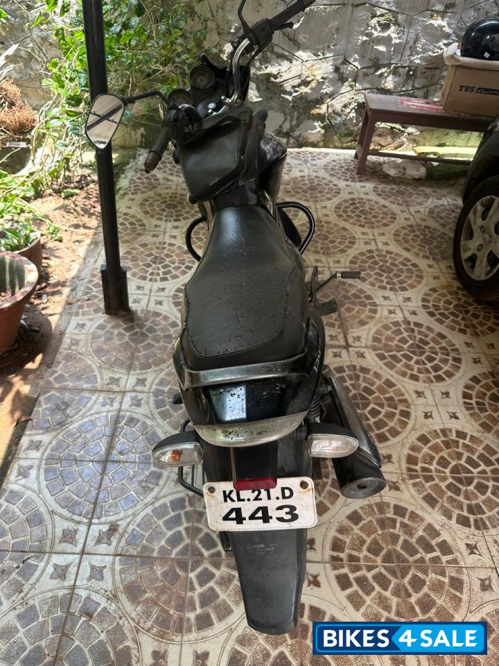 Black Bajaj Discover 150 S