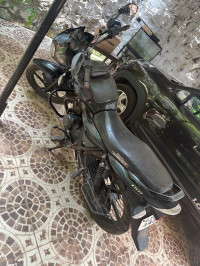 Black Bajaj Discover 150 S