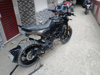 Moonshine Black Husqvarna Svartpilen 250
