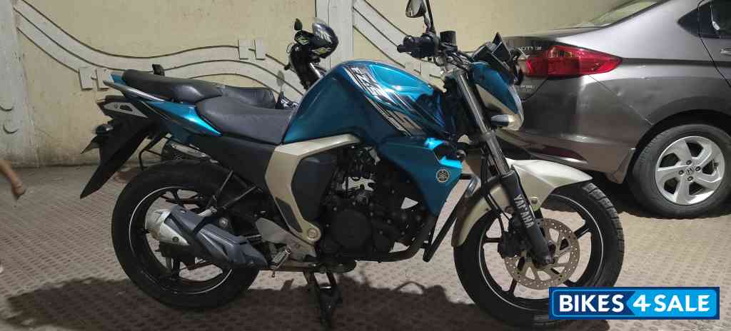 Cyan Blue Yamaha FZ-S FI V2