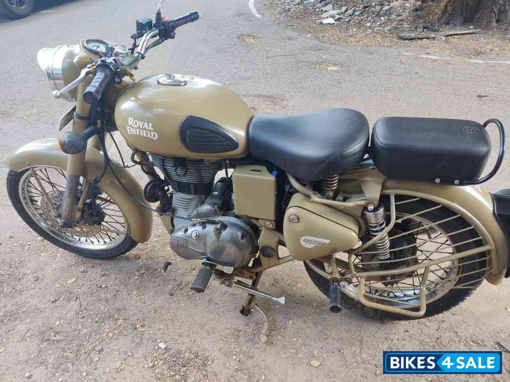 Royal Enfield Classic Desert Storm