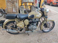 Royal Enfield Classic Desert Storm