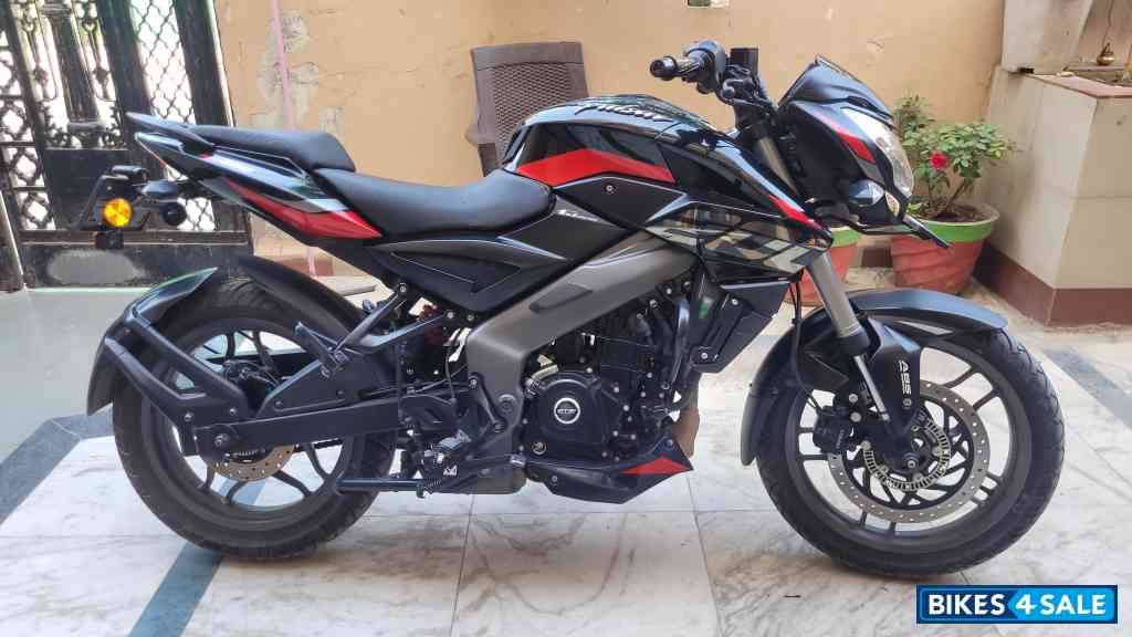 Bajaj Pulsar NS 200 BS6