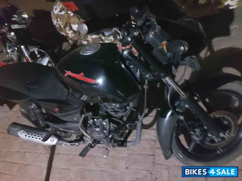 Black Red Bajaj Pulsar 150 Classic