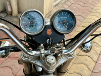 Silver Royal Enfield Thunderbird 350