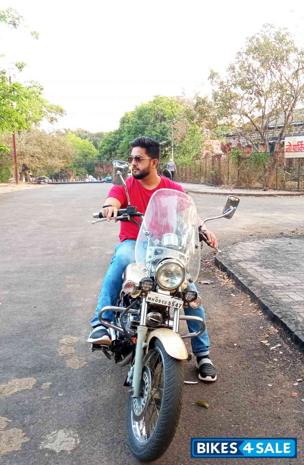 Bajaj Avenger Cruise 220