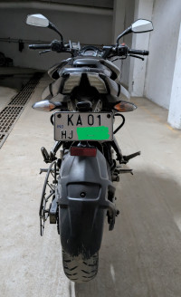 Black Bajaj Pulsar 200 NS