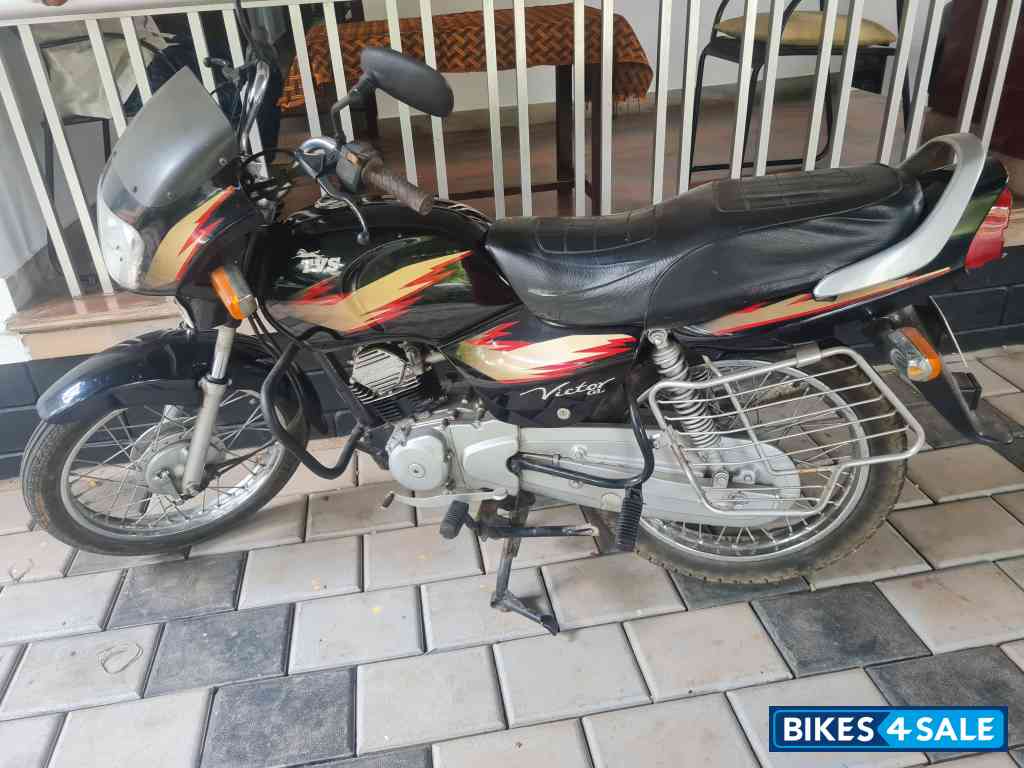 TVS Victor