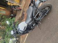 Yezdi Adventure Gloss