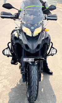 Benelli TRK 502