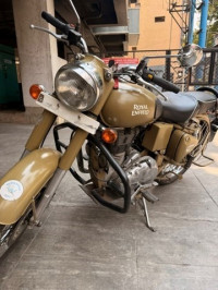Matt Sand Royal Enfield Classic Desert Storm