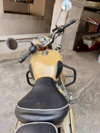 Matt Sand Royal Enfield Classic Desert Storm