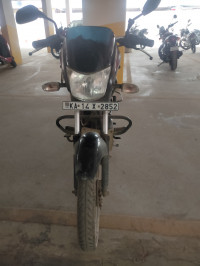 Black Bajaj Platina 125 DTS-Si