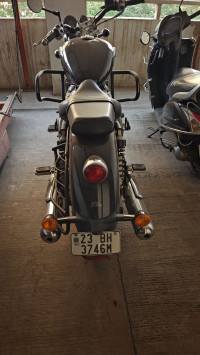 Royal Enfield Super Meteor 650 2023 Model