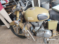 Royal Enfield Classic Desert Storm Model