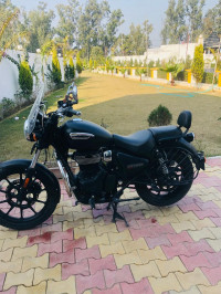 Royal Enfield Meteor 350 2023 Model
