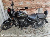 Royal Enfield Meteor 350 Fireball 2024 Model