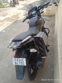 Bajaj Pulsar 125 Carbon Fibre Disc Split Seat 2020 Model