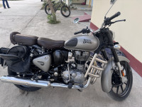 Royal Enfield Classic Gunmetal Grey 2020 Model