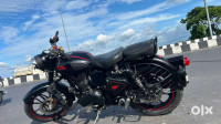 Royal Enfield Classic Stealth Black 2021 Model