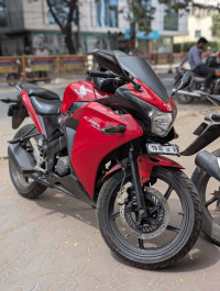 Honda CBR 150R 2014 Model