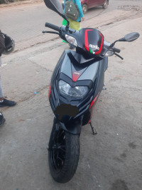 Aprilia SR 160 Carbon ABS 2022 Model