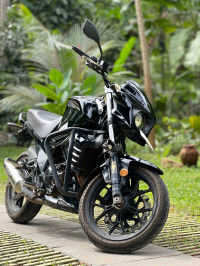 Mahindra Mojo 300 ABS BS6 2021 Model