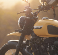 Yezdi Scrambler Single Tone 2022 Model