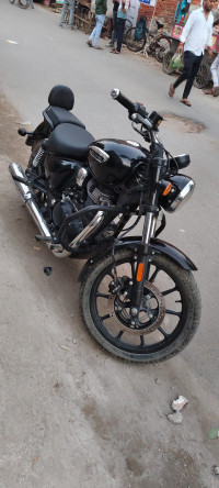 Royal Enfield Meteor 350 Stellar 2022 Model