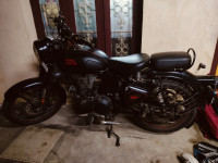 Royal Enfield Classic Stealth Black 2020 Model