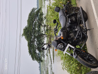 Yezdi Roadster Dual Tone 2024 Model