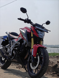 Honda CB300F Flex-Fuel 2025 Model