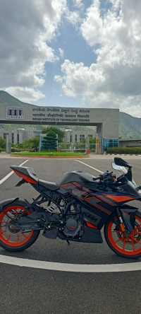 KTM RC 200 2023 Model