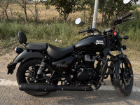 Royal Enfield Meteor 350 Fireball 2024 Model