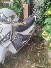 Mahindra Gusto 125 2017 Model