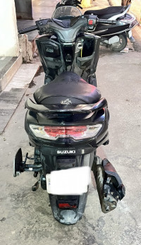 Suzuki Burgman Street Ride Connect Edition