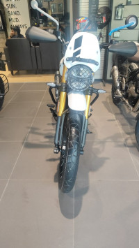 Triumph Scrambler 400 XC 2025 Model