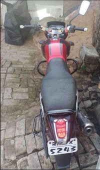 Bajaj V15 2016 Model