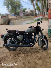 Royal Enfield Classic Gunmetal Grey 2022 Model