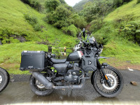 Yezdi Adventure Matte 2022 Model