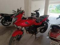 Bajaj Pulsar 220F 2010 Model